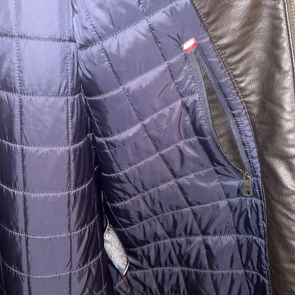 🔥TOMMY HILFIGER LEATHER JACKET🔥 - Picture 5 of 5